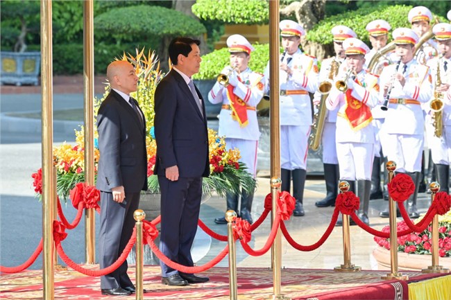  Chủ tịch nước Lương Cường chủ trì lễ đón Quốc vương Norodom Sihamoni (28/11/2024)