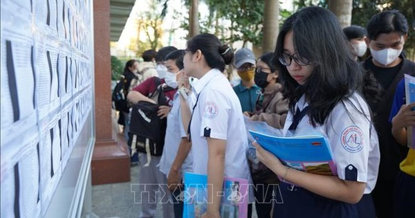 THỜI SỰ 21H30 ĐÊM 23/11/2024: Những điểm mới trong dự thảo Quy chế thi đánh giá năng lực ngoại ngữ do Bộ Giáo dục đào tạo vừa công bố để lấy ý kiến rộng rãi.