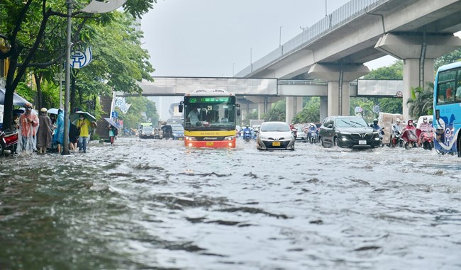 Ứng phó thiên tai khu vực đô thị: hành động không hối tiếc (28/11/2024)