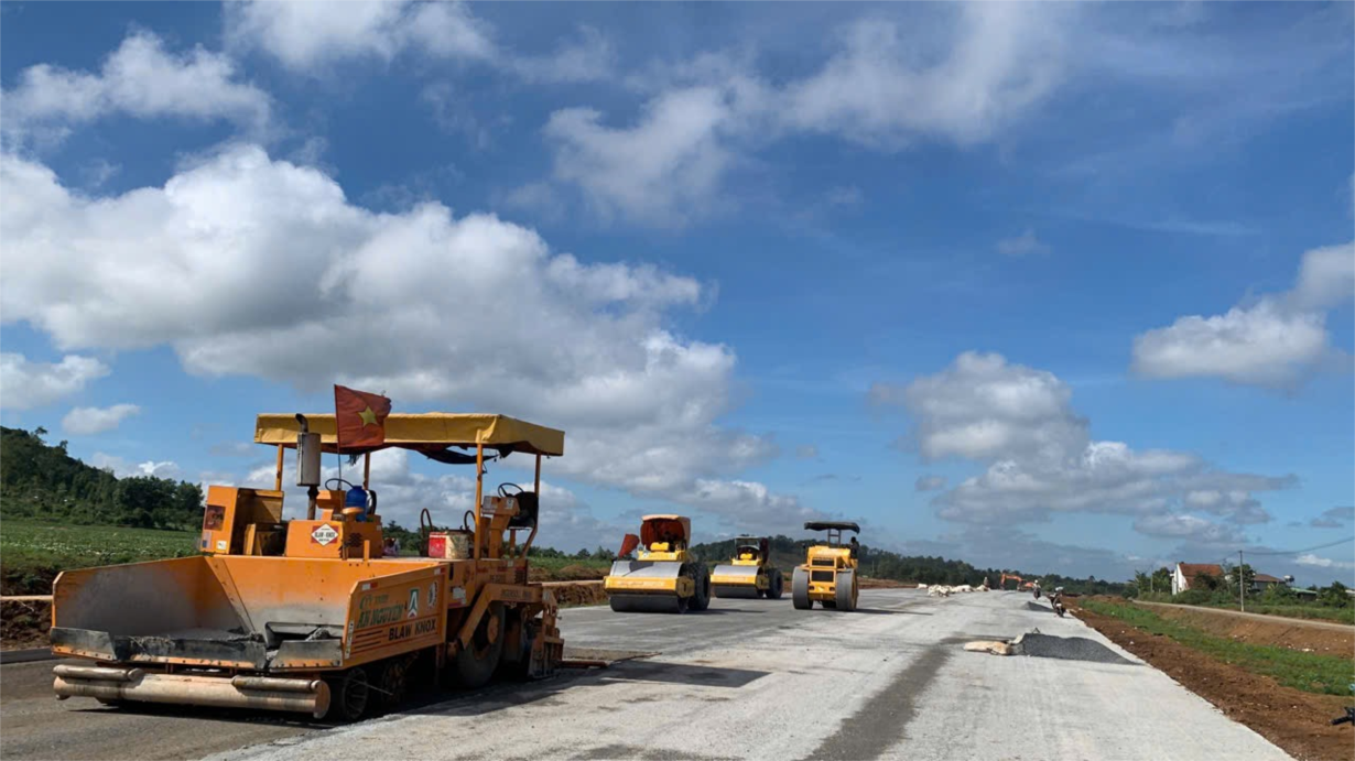 Quyết liệt đẩy nhanh tiến độ cao tốc Khánh Hoà – Buôn Ma Thuột (15/11/2024)