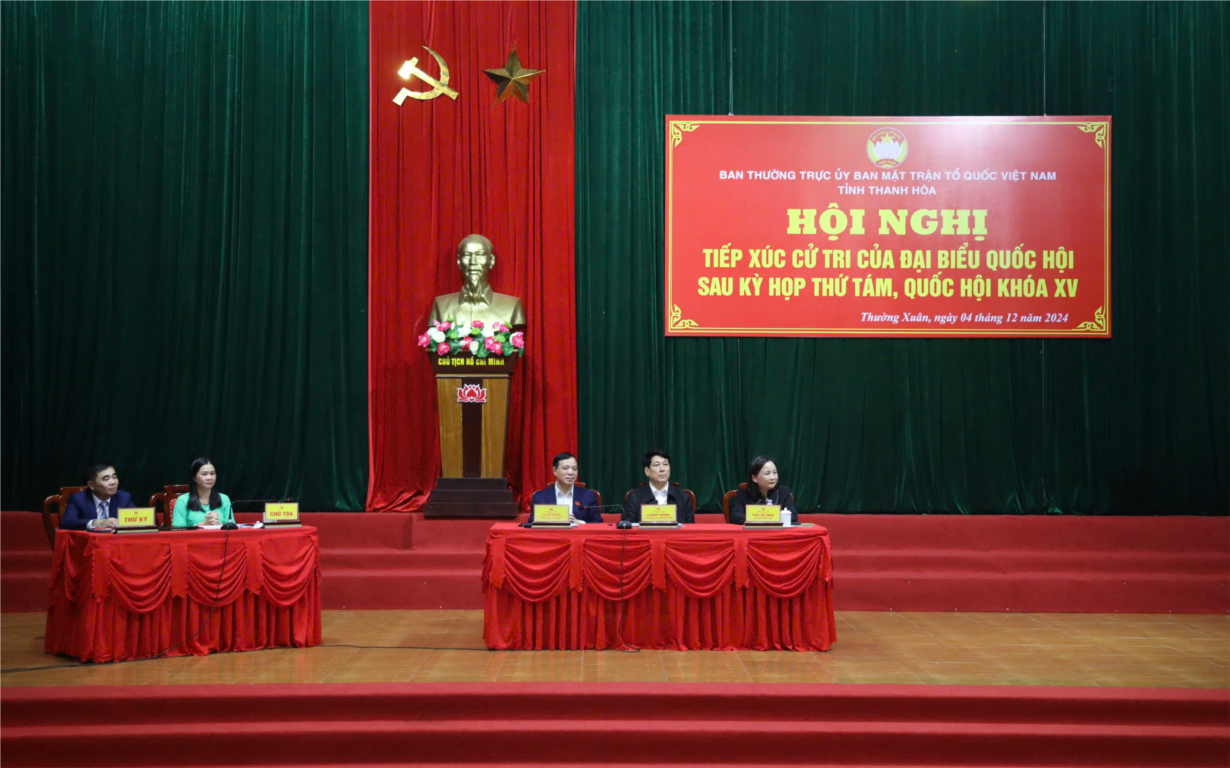 Chủ tịch nước Lương Cường tiếp xúc cử tri huyện Thường Xuân, tỉnh Thanh Hóa (04/12/2024)