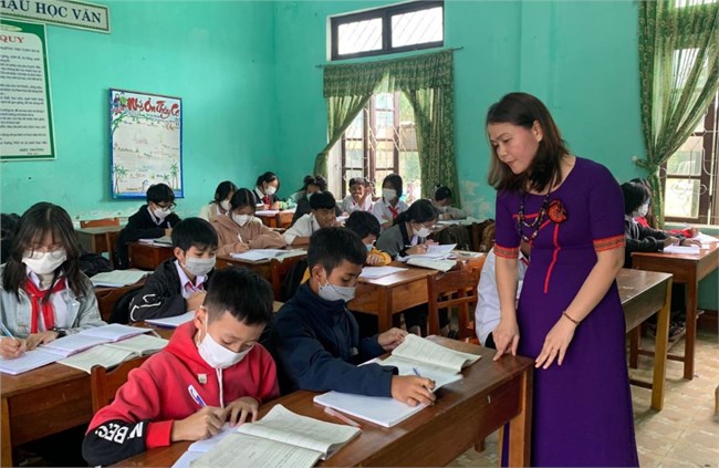 Thừa Thiên Huế: Vì sao không tuyển dụng được giáo viên (11/12/2024)