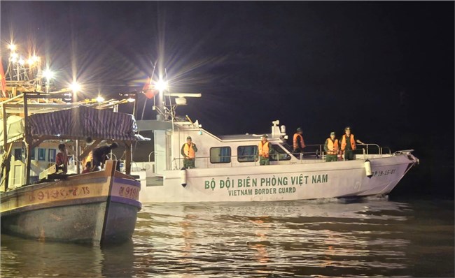 Biên phòng Cà Mau tăng cường các giải pháp thực hiện IUU (5/12/2024)

