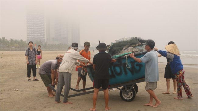 Ngư dân miền Trung trúng lộc biển đầu năm (20/2/2024)