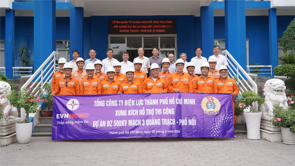 150 thành viên của EVNHCMC lên đường tiếp sức thi công Đường dây 500kV mạch 3 (31/5/2024)