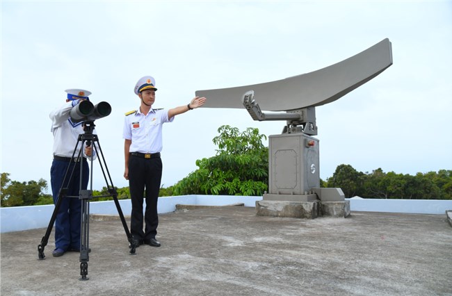 Trung đoàn Ra-đa 551: Không để sót, lọt mục tiêu trên biển, đảo Tây Nam (29/05/2024)