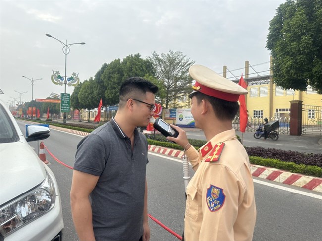 Vì sao nên cấm tuyệt đối nồng độ cồn? (22/5/2024)