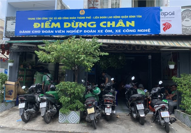 Độc đáo “Điểm dừng chân” ở TP.HCM cho người chạy xe ôm (15/5/2024)