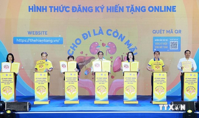 THỜI SỰ 12H TRƯA 19/5/2024: Thủ tướng Phạm Minh Chính kêu gọi mọi người dân Việt Nam đăng ký hiến tạng - gieo mầm sự sống.