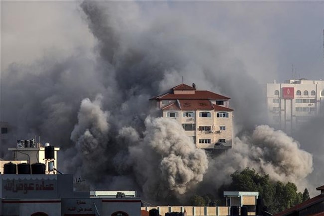 Những hệ lụy nguy hiểm khi Israel tiếp tục gia tăng cường độ tấn công vào thành phố Rafah, dải Gaza (13/5/2024)