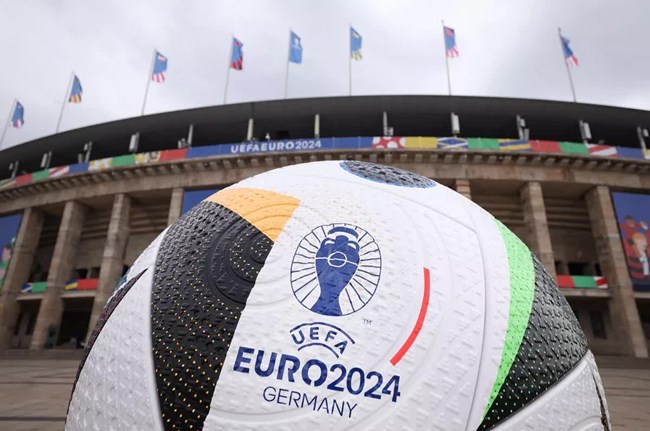 Euro 2024 và những cảnh báo đằng sau trái bóng tròn (20/6/2024)