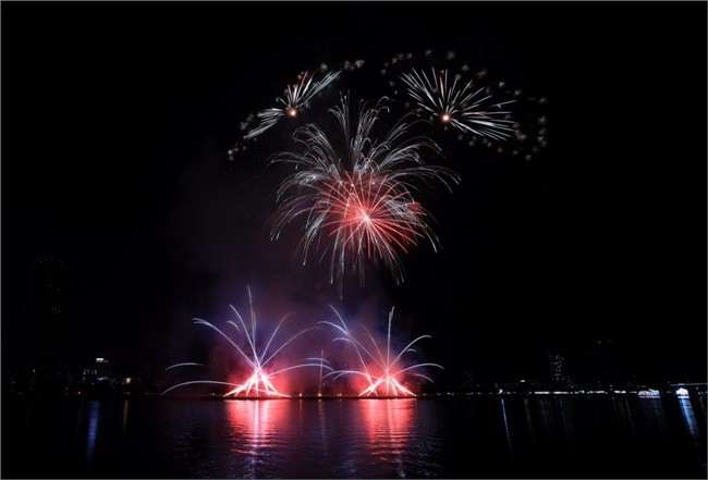 THỜI SỰ 6H SÁNG 09/06/2024: Sông Hàn rực sáng trong đêm khai mạc Lễ hội Pháo hoa quốc tế Đà Nẵng 2024