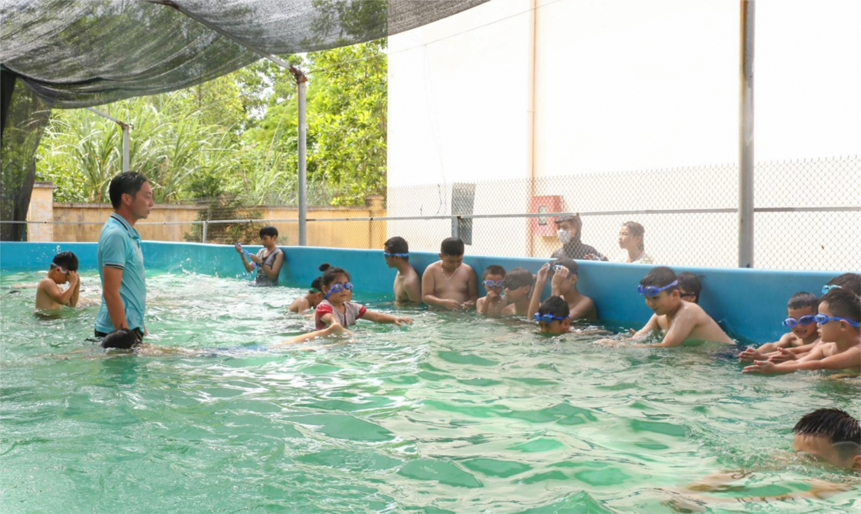 Quảng Ninh yêu cầu dạy bơi, quản lý hiệu quả học sinh trong dịp hè (5/6/2024)