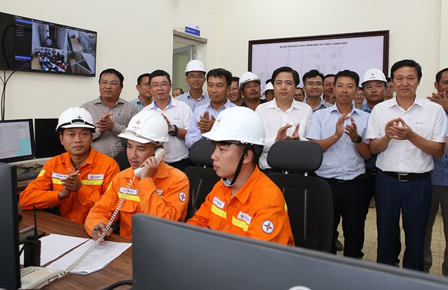 Đóng điện hoà lưới thành công Dự án Trạm biến áp 500kV Thanh Hóa - Dự án thành phần quan trọng thuộc công trình đường dây 500kV mạch 3 Quảng Trạch - Phố Nối (28/06/2024)