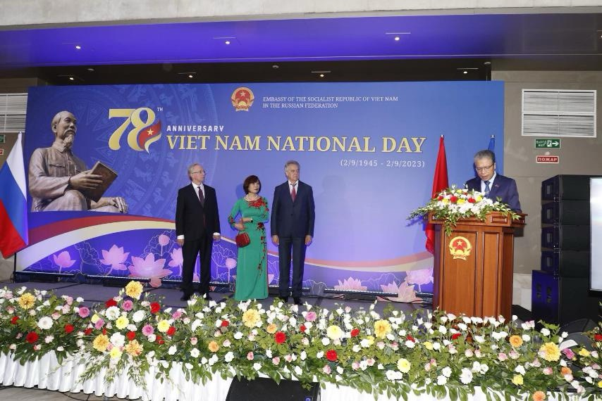 Chuyến thăm Việt Nam của Tổng thống Nga Putin- mở ra một chương mới trong mối quan hệ hữu nghị truyền thống giữa 2 nước (19/6/2024)