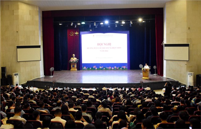 Hà Nội huy động hơn 18.000 người tham gia coi thi, chấm thi tốt nghiệp (22/6/2024)