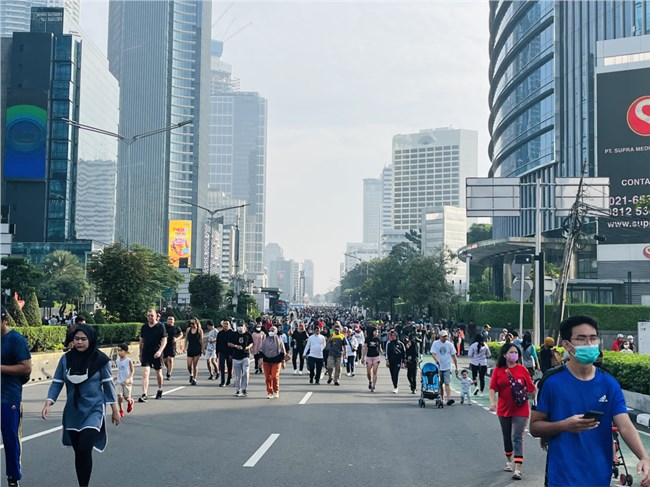 Jakarta: Thử thách đi bộ 7.500 bước mỗi ngày cải thiện chất lượng không khí (09/6/2024)