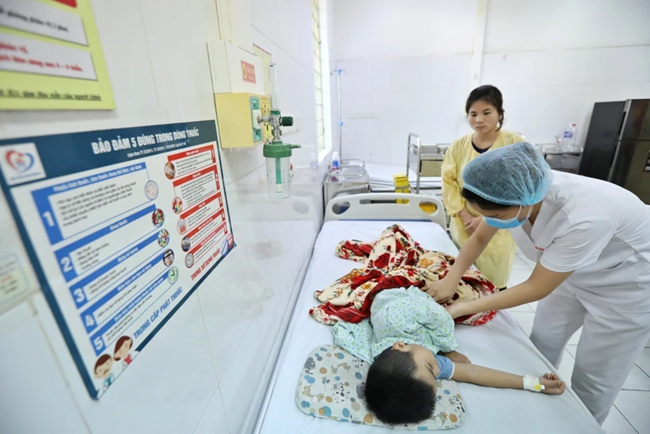 Hà Nội ghi nhận 783 trường hợp mắc sốt xuất huyết (16/6/2024)