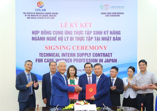 Thực tập sinh kỹ năng hộ lý Việt Nam sang thực tập tại Nhật Bản với nhiều chế độ đãi ngộ hấp dẫn (12/06/2024)