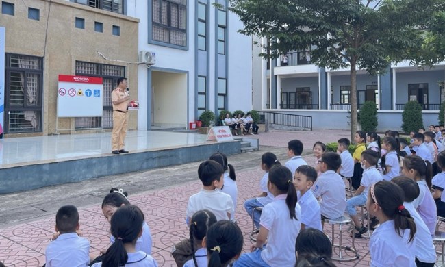 Ngăn ngừa vi phạm và tai nạn giao thông trong lứa tuổi học sinh dịp hè (26/7/2024)