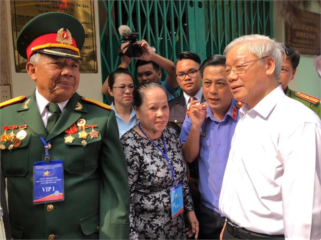 Tổng Bí thư đi xa, các gia đình Biệt động Sài Gòn như mất một người thân (21/07/2024)