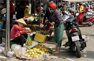 Vì sao chợ tự phát ở Vũng Tàu vẫn tồn tại? (27/7/2024)