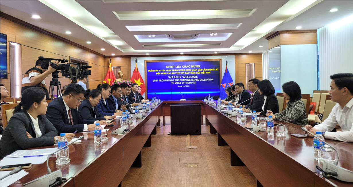 Đài TNVN tiếp Đoàn Ban Tuyên huấn Trung ương Đảng nhân dân cách mạng Lào đến thăm và làm việc (16/7/2024)