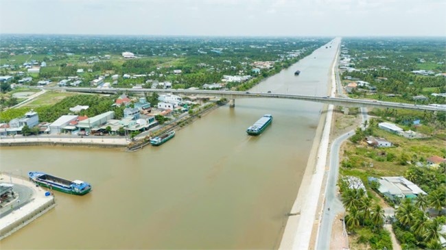 Tiền Giang: Xây dựng tuyến giao thông thủy huyết mạch Miền Tây đạt chuẩn Văn hóa, an toàn. (14/7/2024)