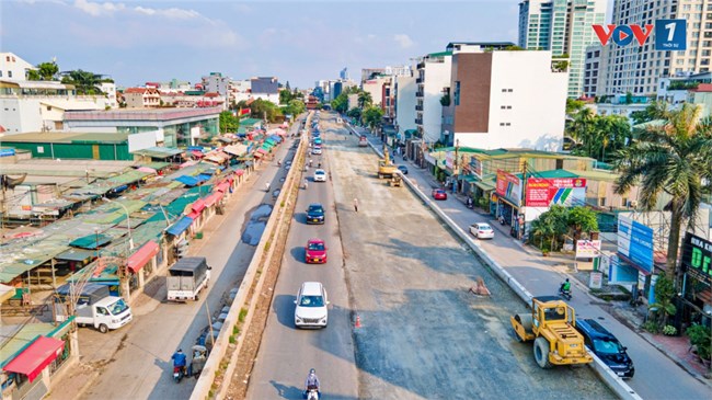 Sau 3 năm “sa lầy”, Dự án mở rộng đường Âu Cơ- Nghi Tàm chuẩn bị về đích (27/8/2024)