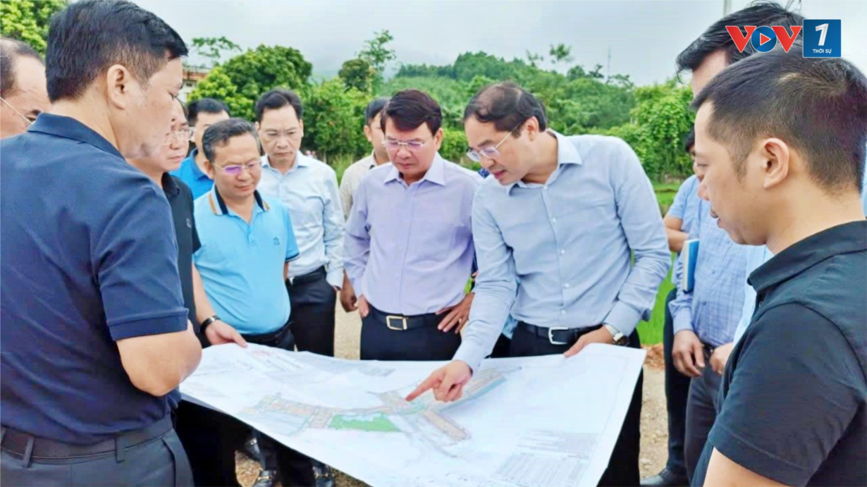 Lào Cai nỗ lực duy trì tiến độ giải ngân vốn đầu tư công ở mức cao (15/8/2024)