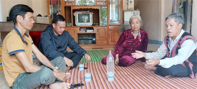 Người dân miền núi Quảng Nam hiến đất làm đường (10/8/2024)