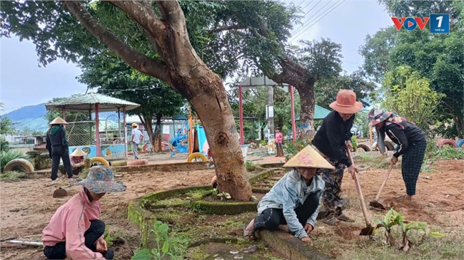 Kon Tum đẩy mạnh phòng, chống dịch bệnh mùa tựu trường cho học sinh (28/8/2024)