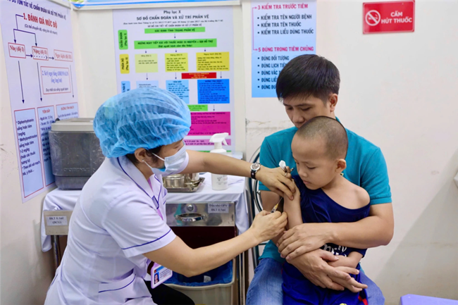 THỜI SỰ 21H30 ĐÊM 31/8/2024: Ngày đầu tiên TP.HCM triển khai chiến dịch tiêm vaccine sởi trên toàn thành phố