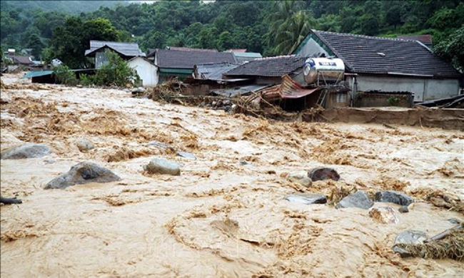 Tăng cường phòng chống dịch bệnh sau cơn bão số 3 (12/09/2024) 