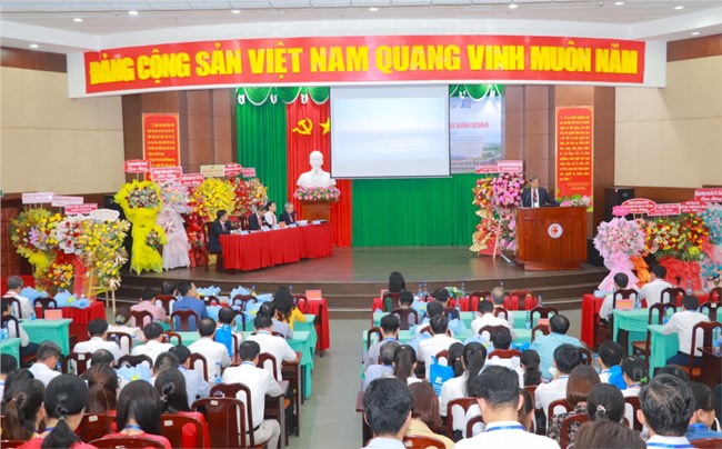 Phát triển Khoa học kỹ thuật trong công tác khám chữa bệnh khu vực phía Nam (20/9/2024)