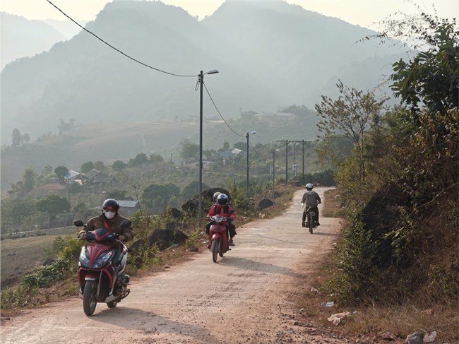 Thắp sáng cao nguyên Mộc Châu trước thềm lên thị xã (15/1/2025)