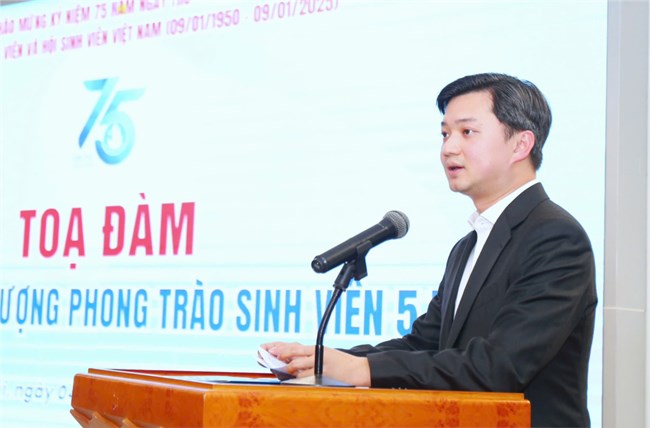 Kỷ niệm 75 năm Ngày truyền thống học sinh, sinh viên: Nâng cao chất lượng phong trào sinh viên 5 tốt