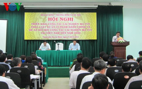 Chính phủ với người dân ngày 29/4/2015: Đổi mới công tác cai nghiện ma túy ở Việt Nam