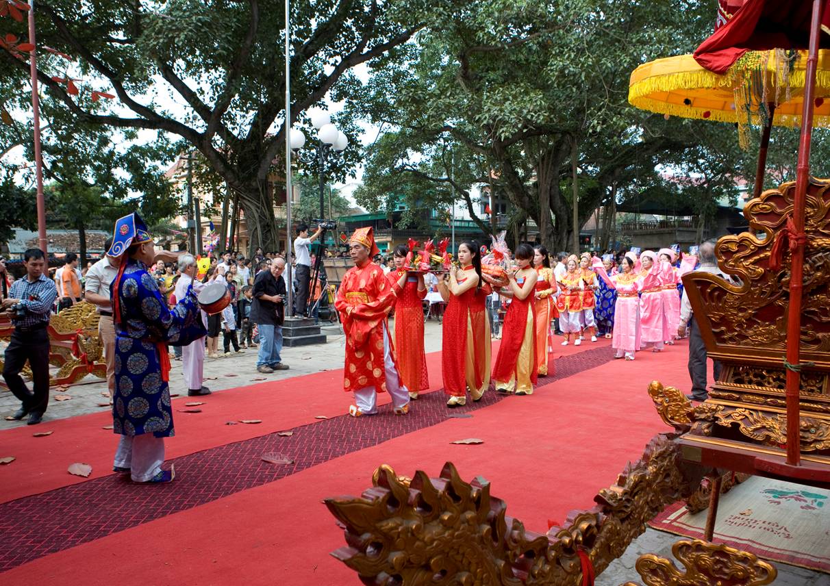 Giữ gìn tinh hoa lễ hội.