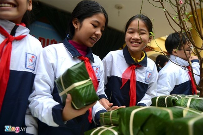 Cần có các hoạt động như thế nào để các con vừa vui chơi có ích, vừa có thể tìm hiểu phong tục lễ tết truyền thống? (04/02/2016)