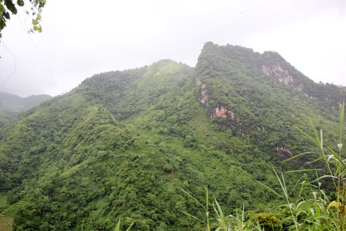 Vị Xuyên-Hà Giang: Pháo đài thép nơi biên cương. (12/12/2015)