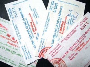 Dự thảo Luật phí và lệ phí: Những nội dung được Đại biểu Quốc hội tập trung bàn thảo. (Quốc hội với cử tri ngày 19/6/2015)