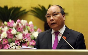 Thời sự trưa ngày 13/6/2015: Phó Thủ tướng Chính phủ Nguyễn Xuân Phúc trực tiếp trả lời chất vấn của Đại biểu Quốc hội